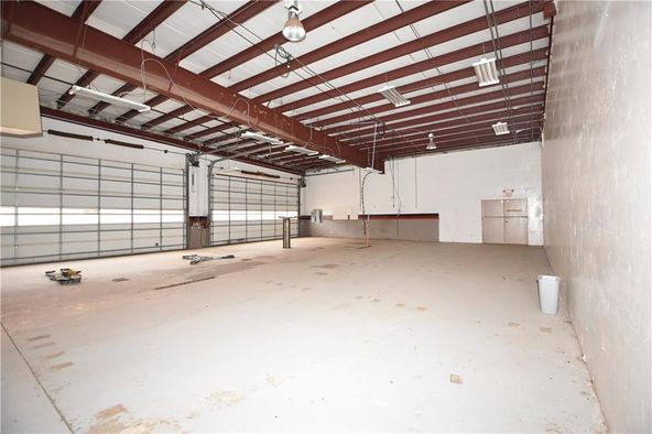 Tirebuilding_Kahkesh: 816 S Division St, Guthrie, OK 73044